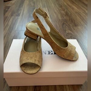 Vaneli Women's Cork Slingback Heels Tan size5